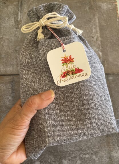 Holiday Hawaiian Soap in Gift Bag with Hawaiian Beeswax Lip Balm // 2 x soap bars and 1 x lip balm - Image 14