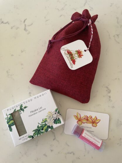 Holiday Hawaiian Soap Gift Pack with Hawaiian Beeswax Lip Balm // 1 x Soap and 1 x Lip Balm Combo - Image 2