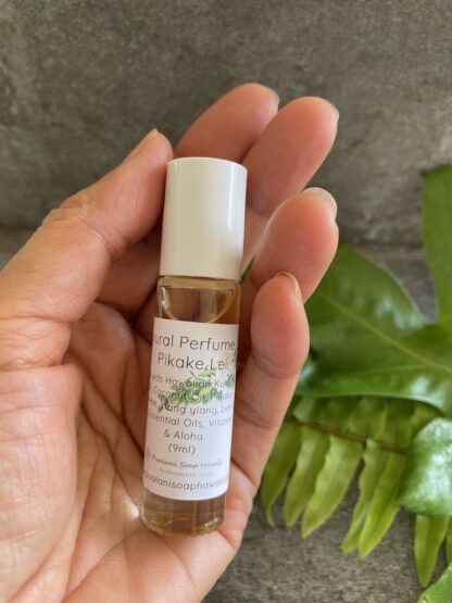 Pikake Lei (Hawaiian Jasmine) Natural Perfume Oil  9ml roll-on bottle - Image 3